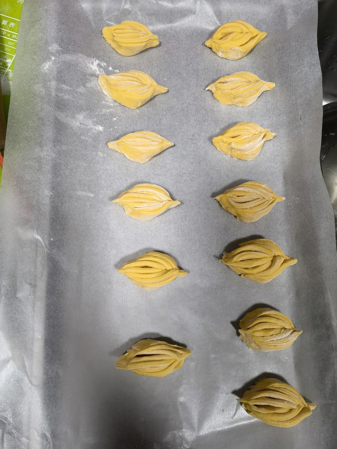 树叶花卷