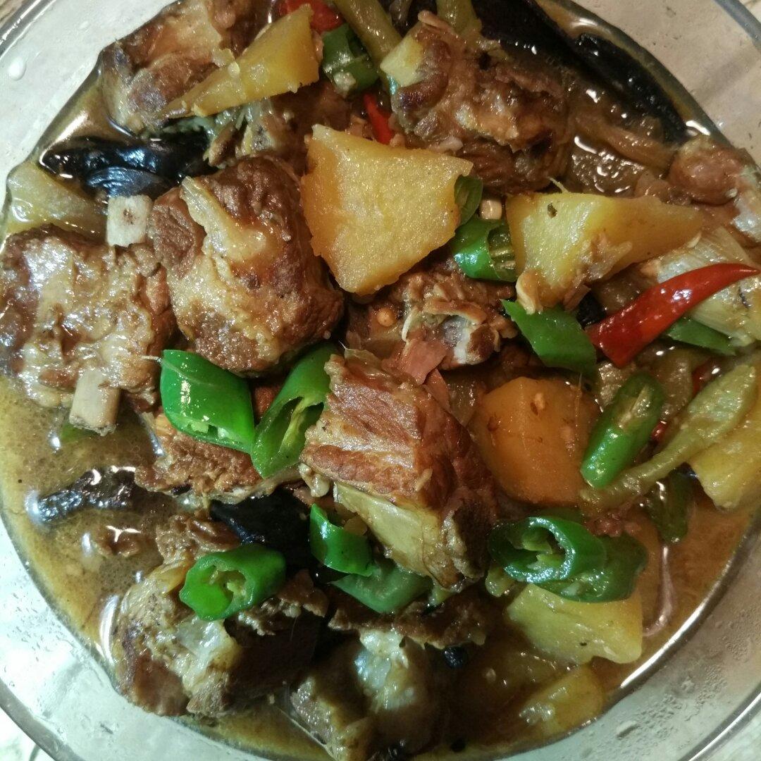 黄焖排骨