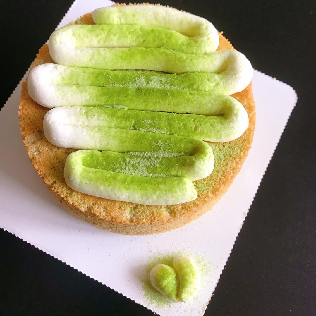 超简单完美戚风蛋糕（6寸2蛋）附打发、翻拌、脱模视频