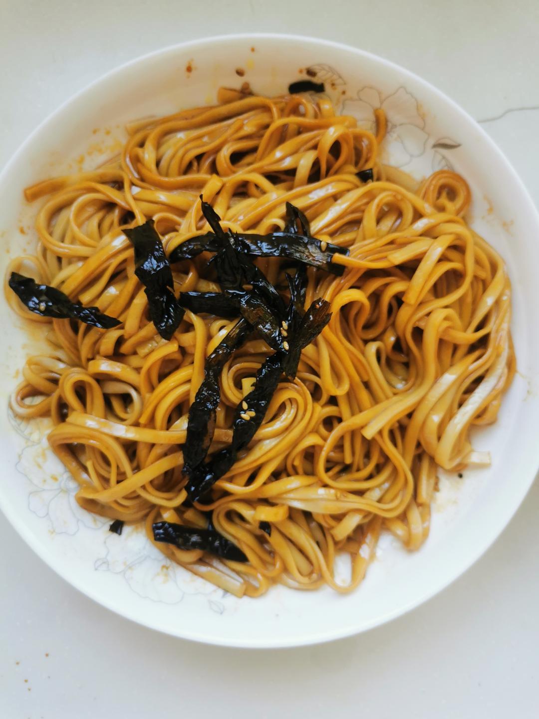 家常葱油制作（绝味葱油面）超详细