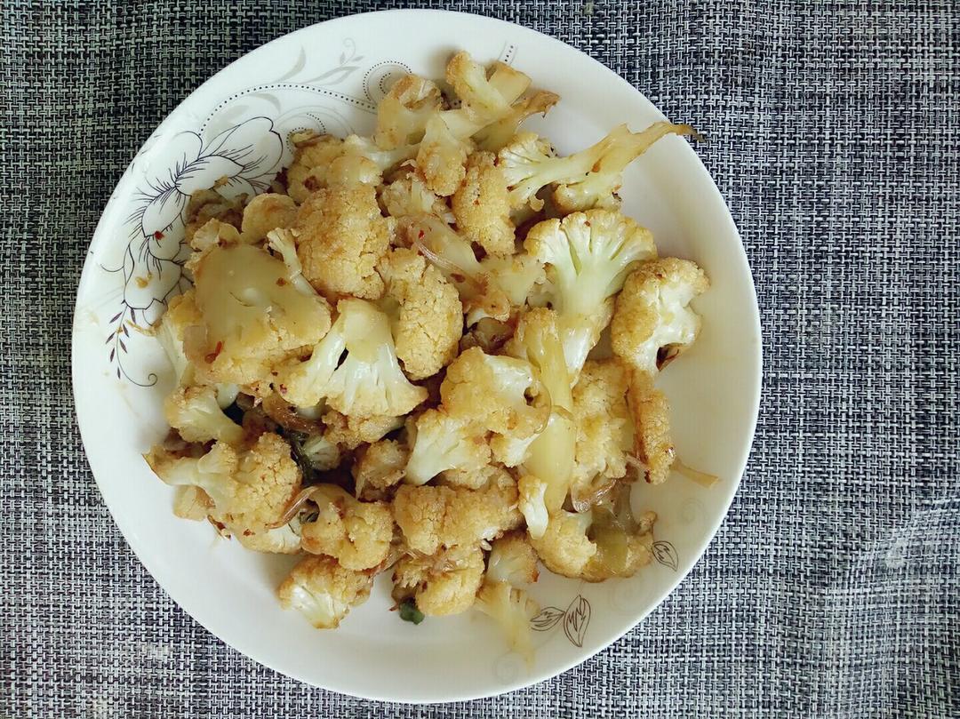 很“浪费”米饭的家常菜之一-------干锅菜花