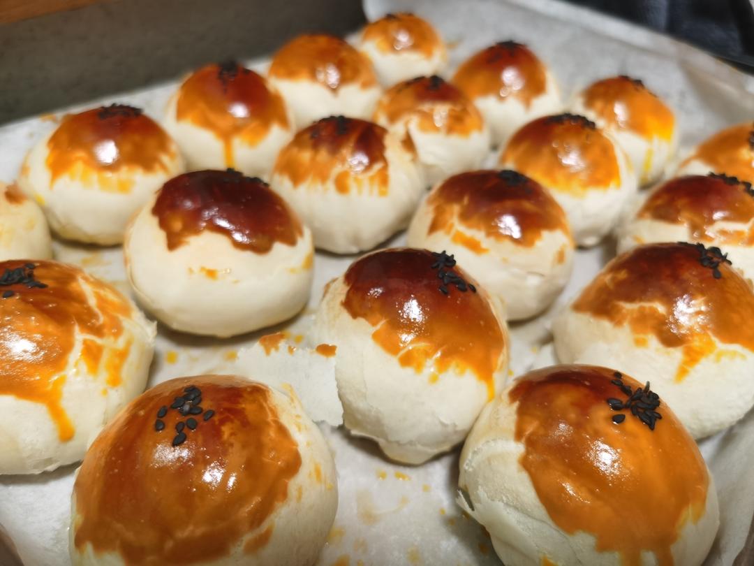 超简单 免揉 酥掉渣的蛋黄酥(超详细附全程视频)不破酥『万能酥皮』