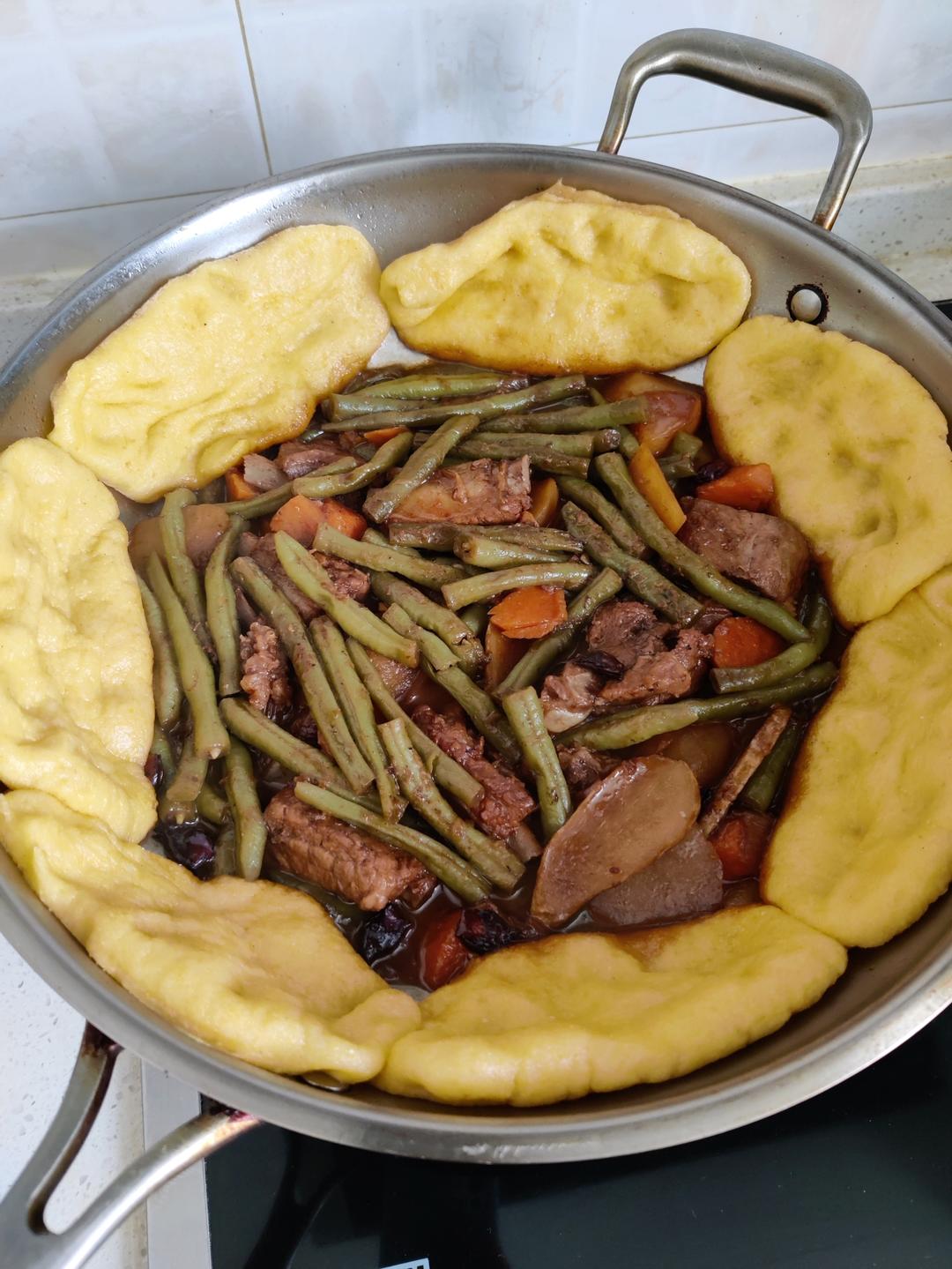 东北一锅炖（贴饼子）