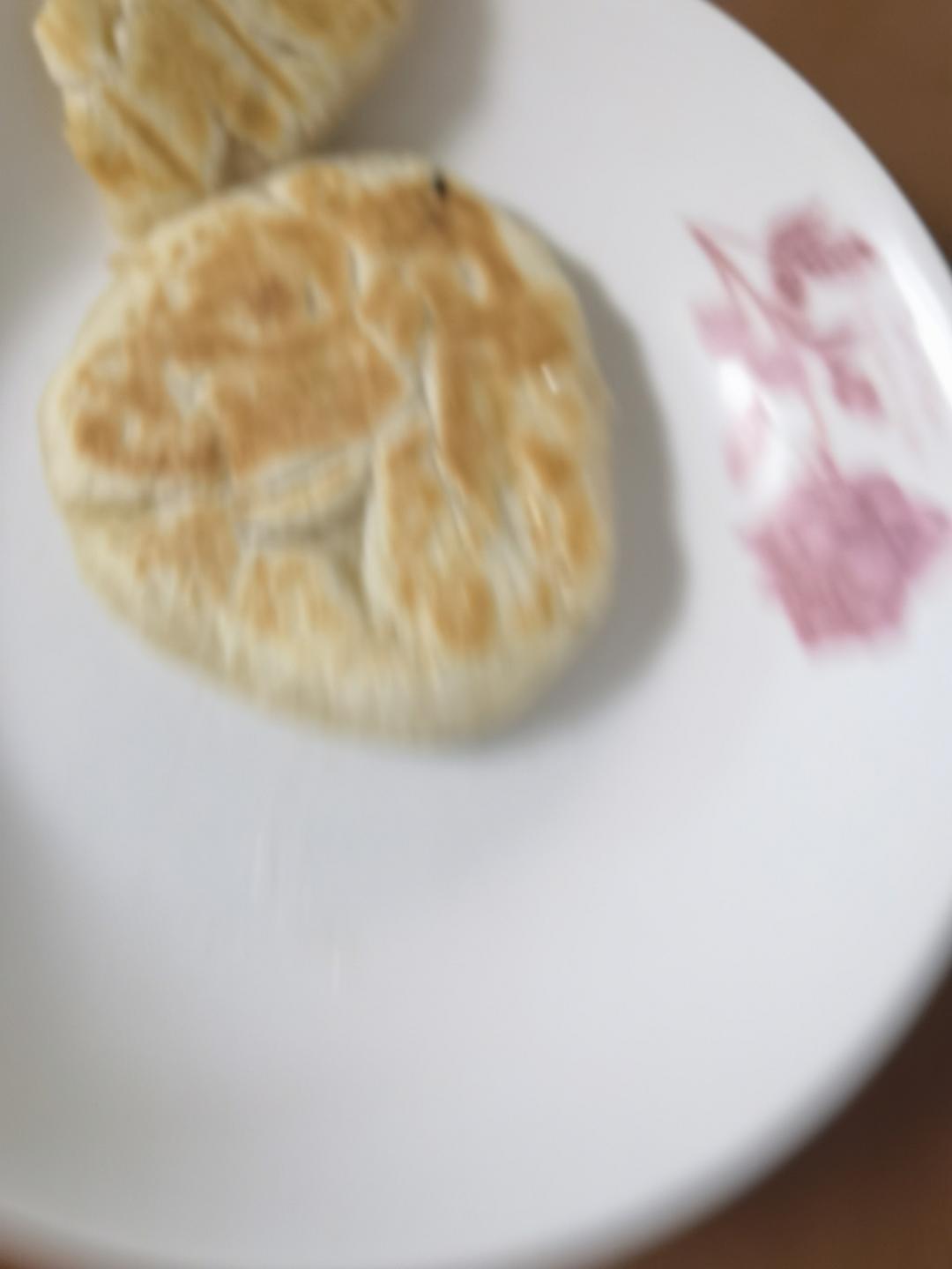 烫面小糖饼 柔软劲道 凉了也不硬 做法简单一看就会 附细节视频详解