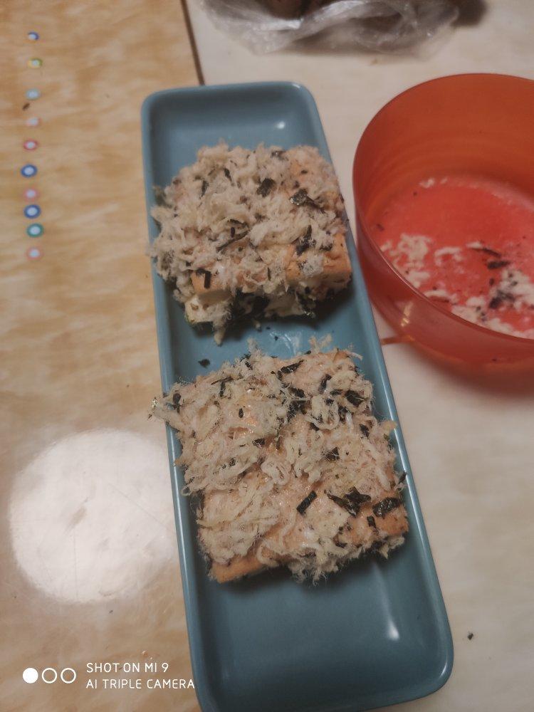 美味海苔肉松小贝