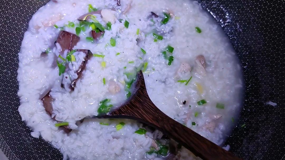 粤风味·生菜猪红粥