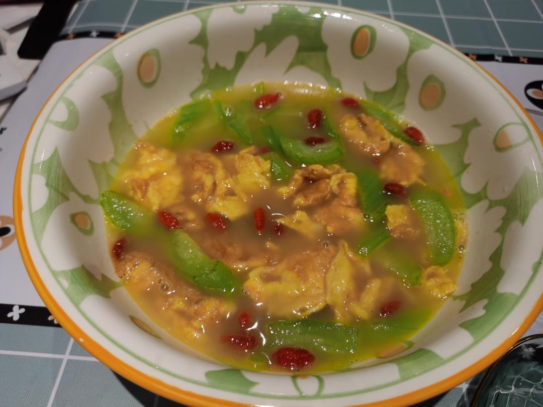 丝瓜鸡蛋汤
