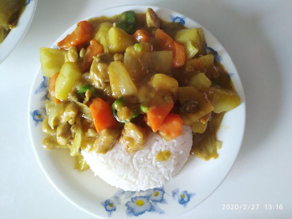 咖喱鸡肉饭
