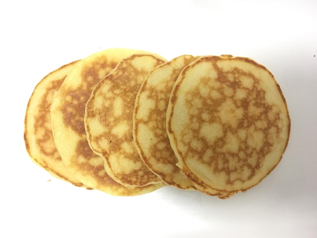 简单快手的软香松饼