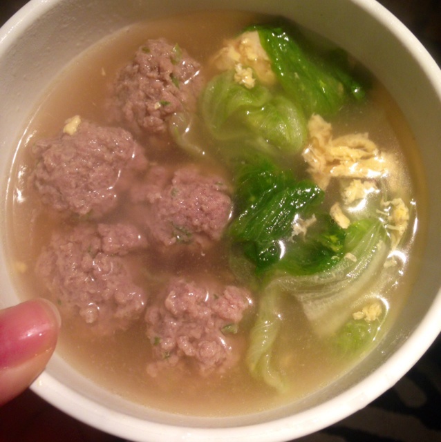 生菜牛肉丸汤