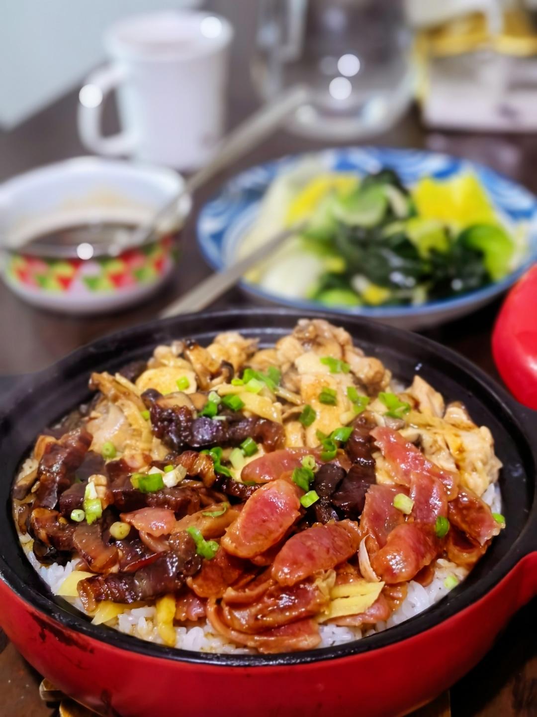 超级好吃的腊味煲仔饭