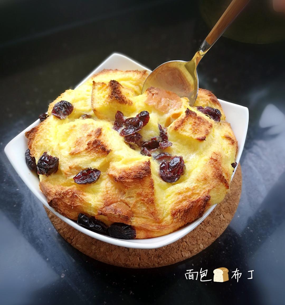 luna要乖乖做的面包布丁