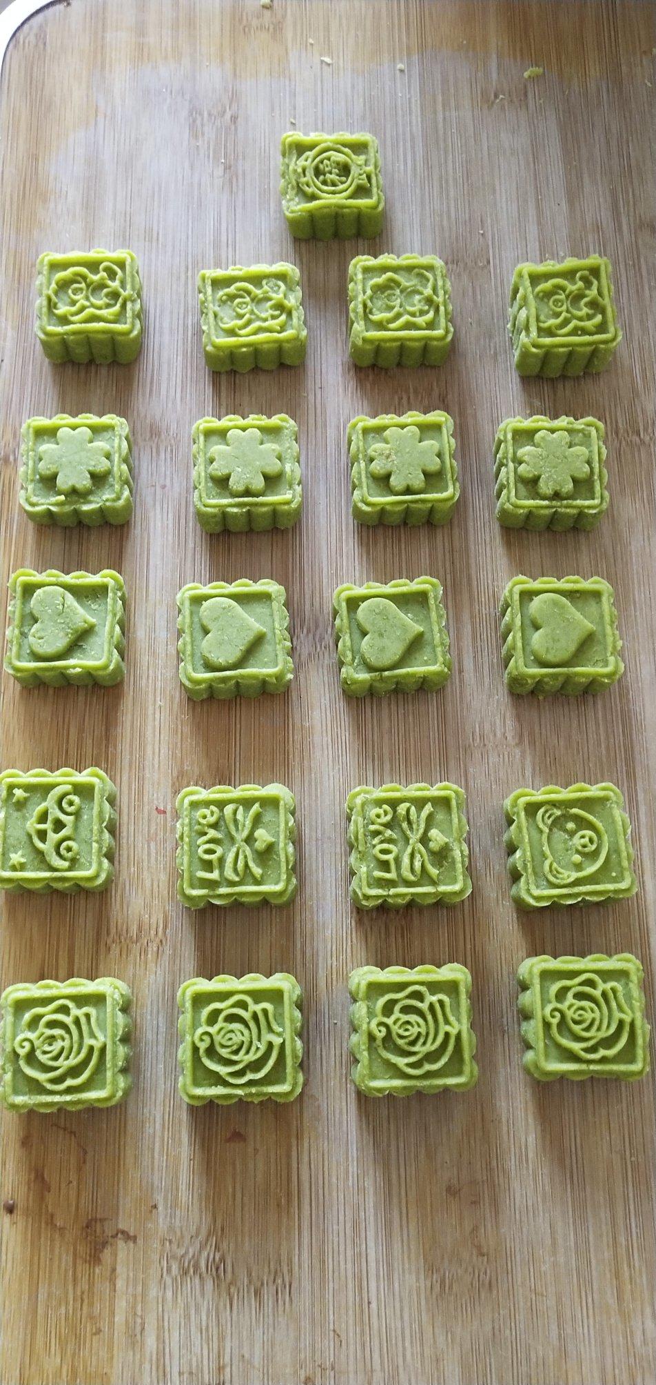 清新养颜，好吃零添加的豌豆糕