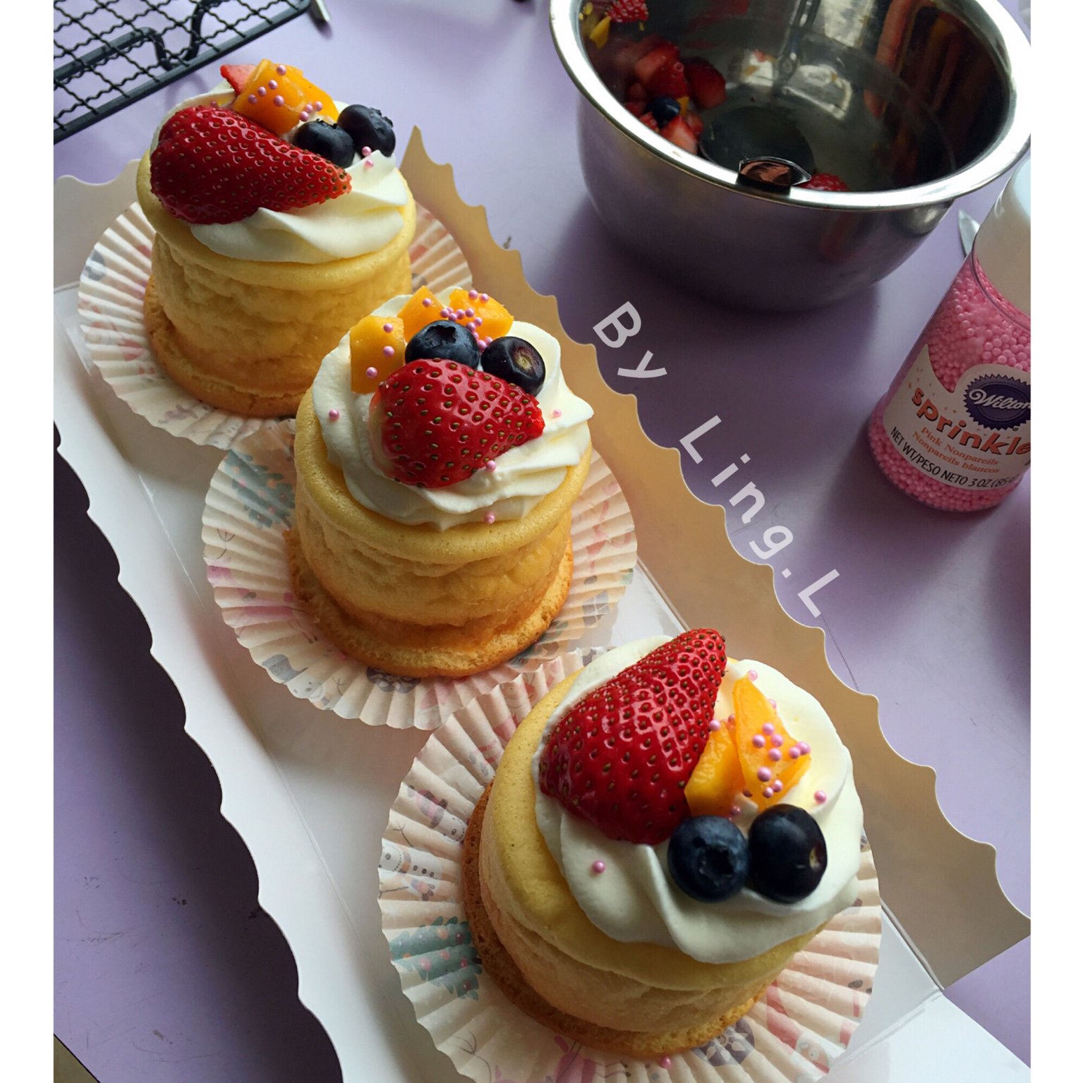 软绵绵戚风纸杯蛋糕