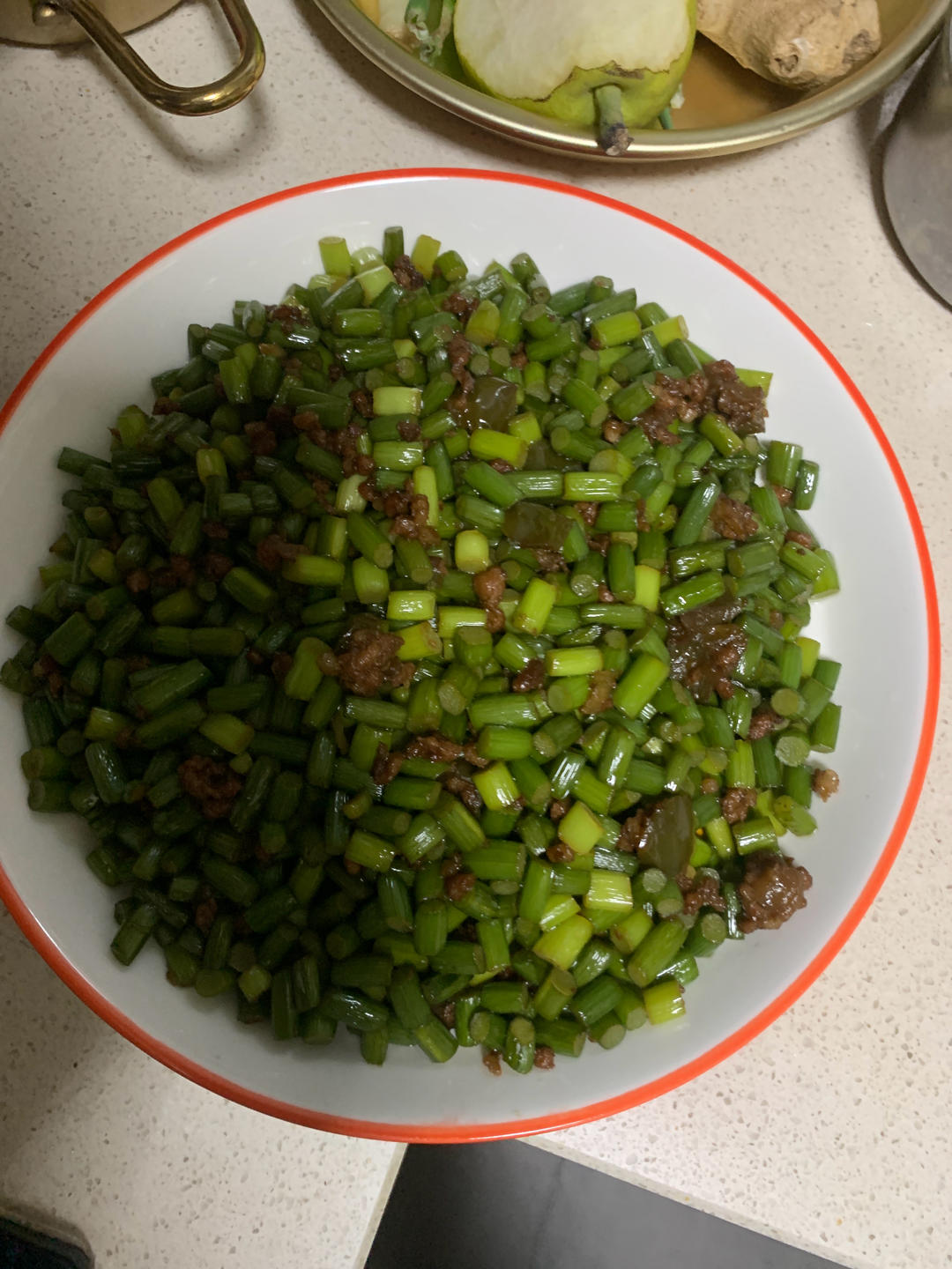 下饭外婆菜（肉沫炒蒜薹沫）