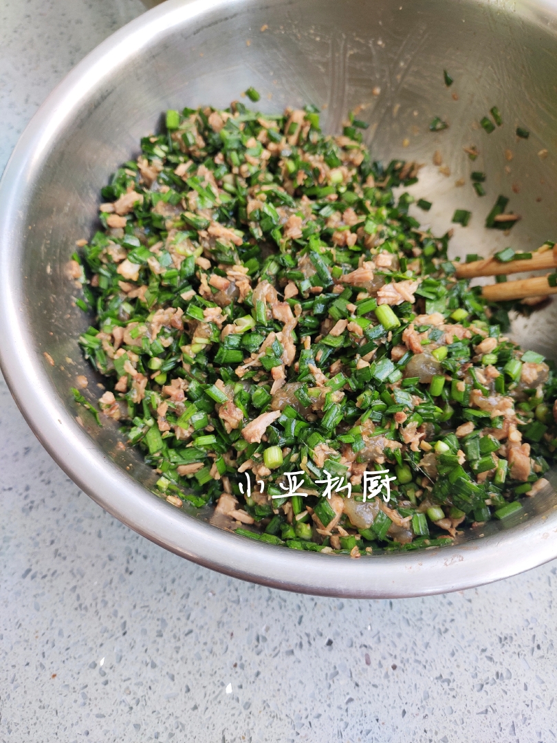 韭菜三鲜饺子的做法
