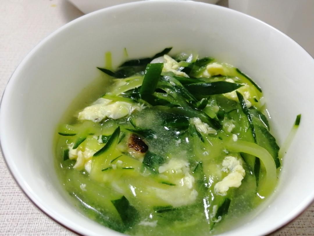 黄瓜丝鸡蛋汤