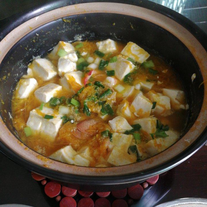 海鲜豆腐南瓜炖