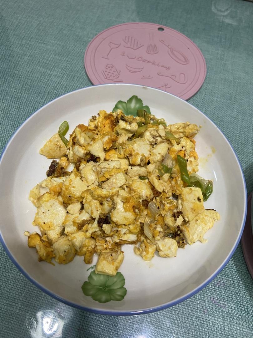 豆腐炒鸡蛋