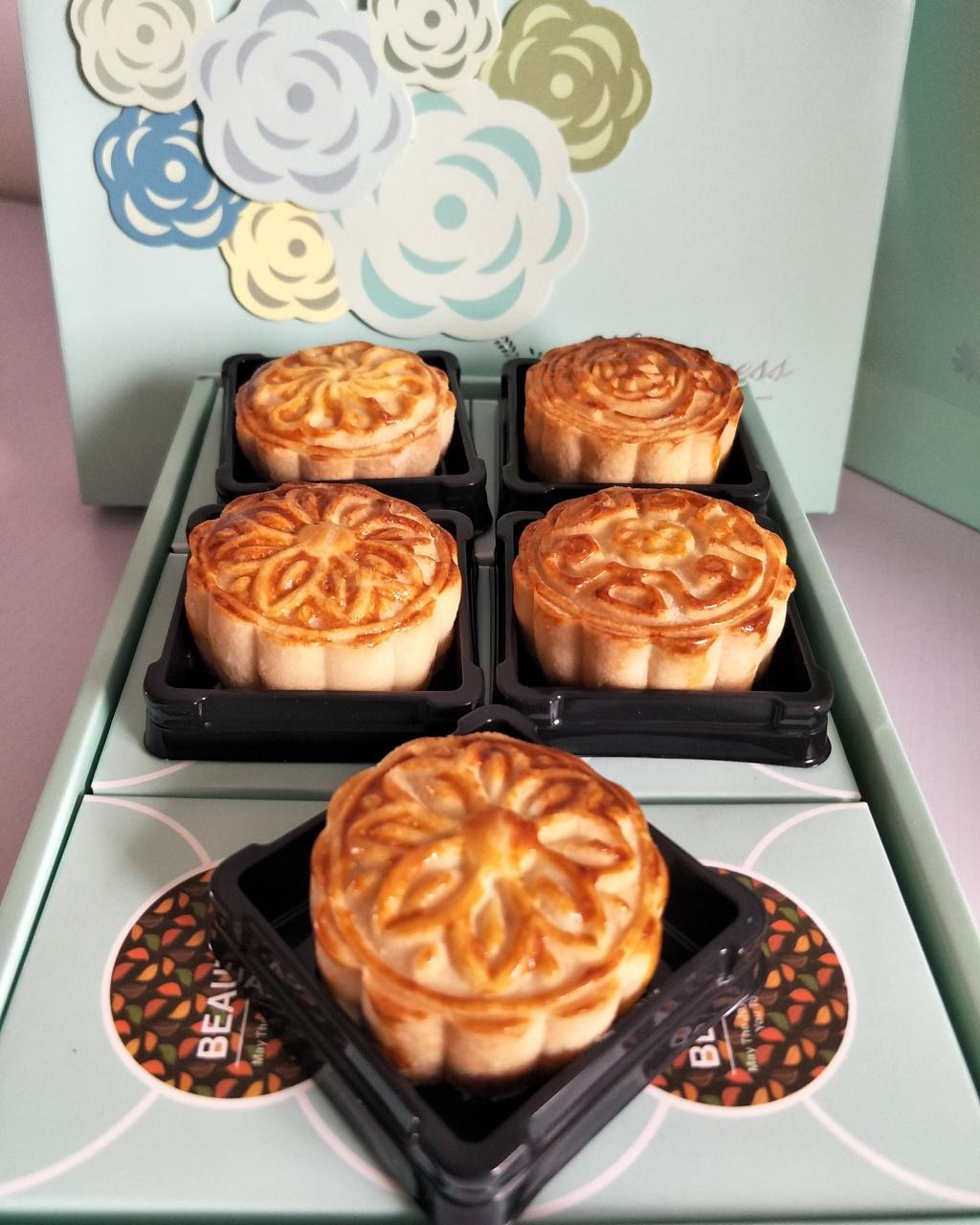 金沙奶黄月饼