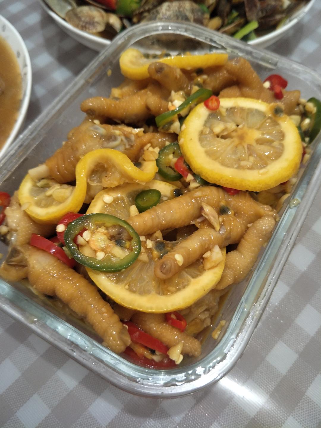 柠檬百香果鸡爪