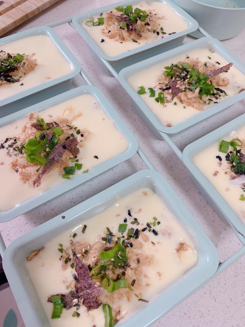 万用方子‼️口感滋润的酸奶&肉松沙拉夹心小蛋糕🍰