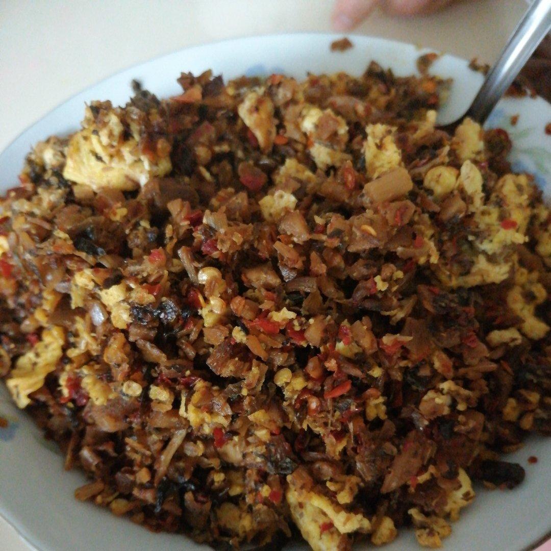 盐菜炒鸡蛋