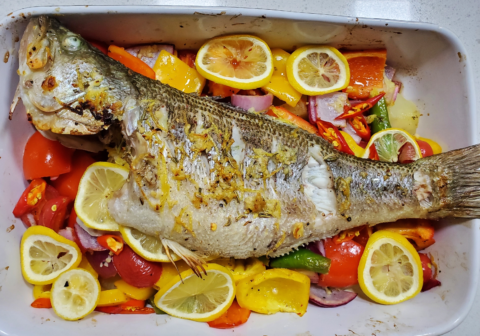 地中海风味烤鲈鱼的做法