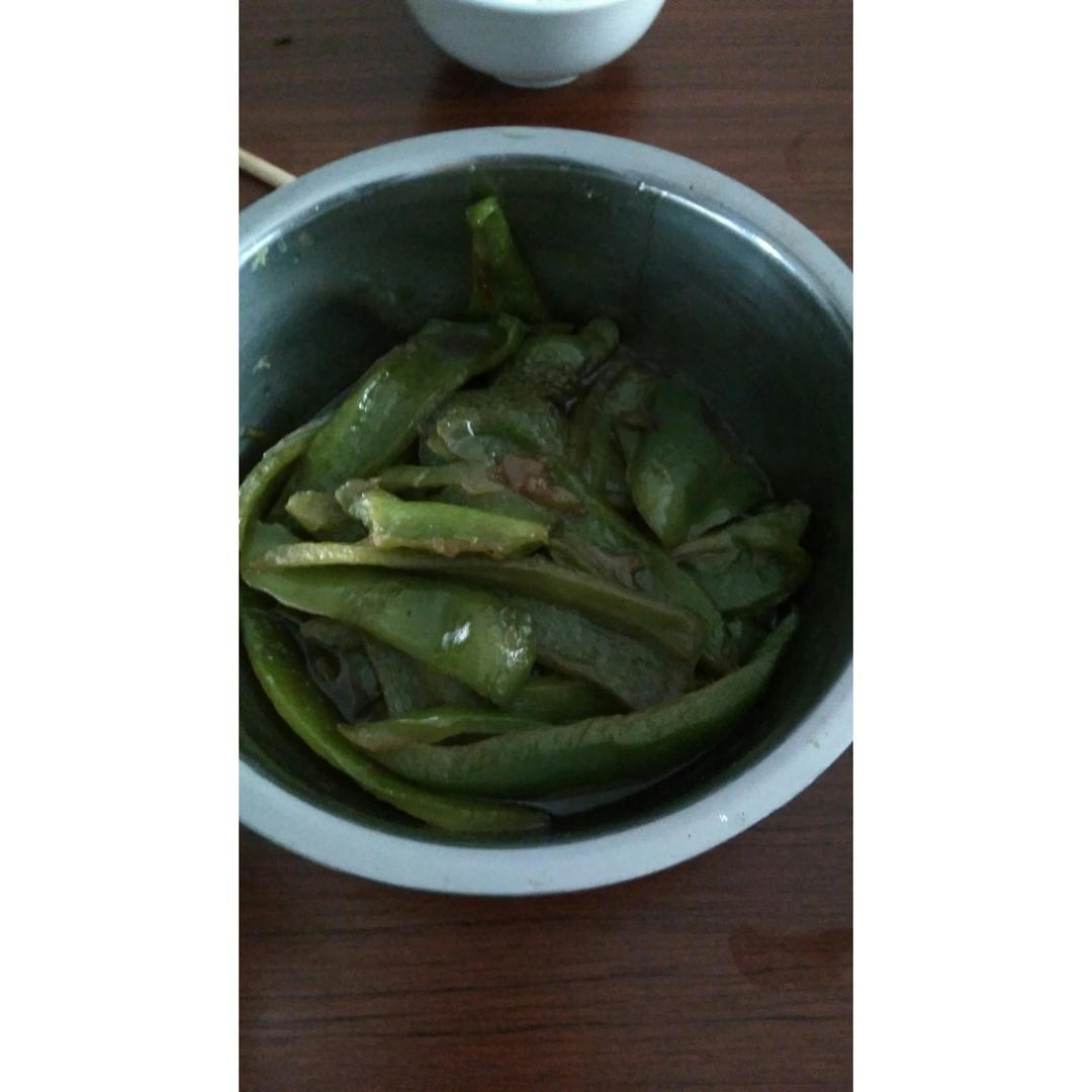 油焖青椒