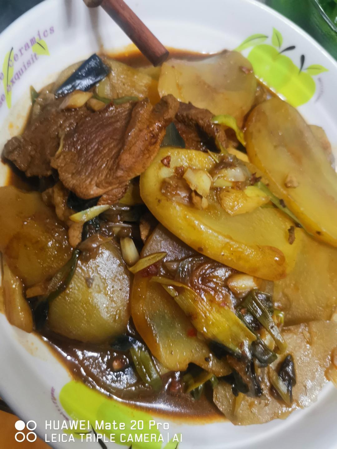 洋葱炒土豆