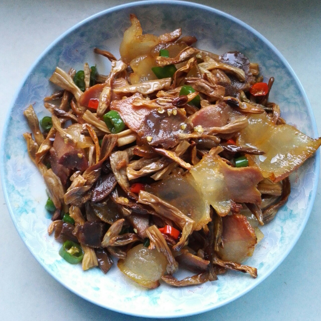 无忧忧做的干豆角炒腊肉