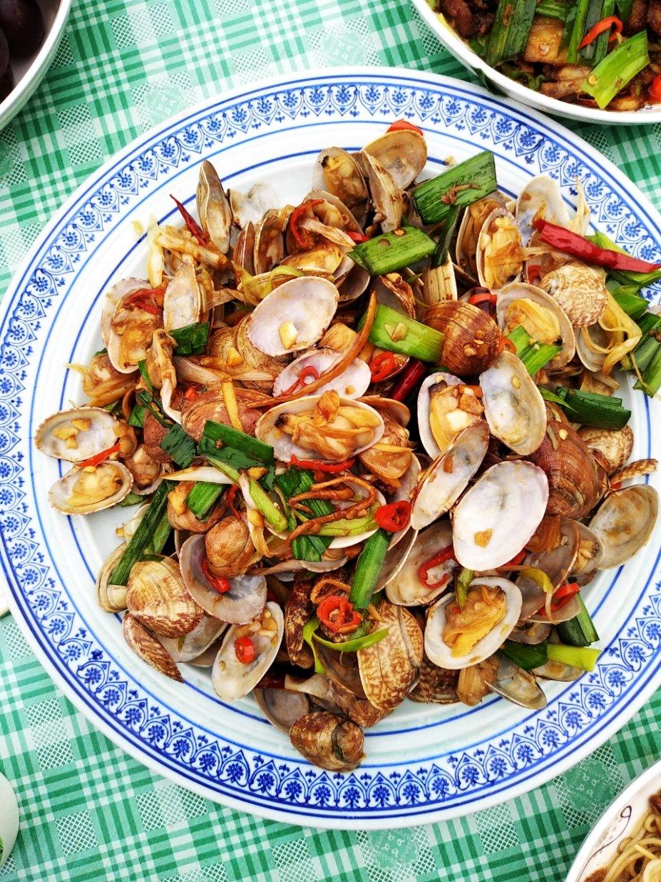 姥爷菜谱：好吃哭了的辣炒蛤蜊