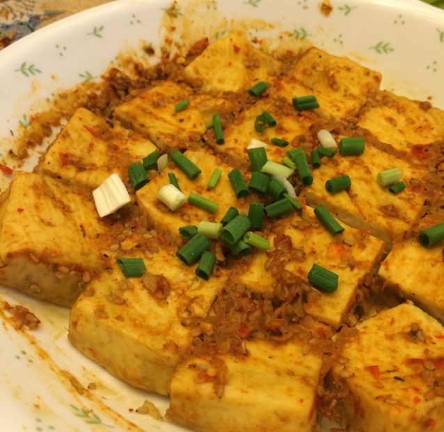 微波炉5分钟：豆豉蒸臭豆腐