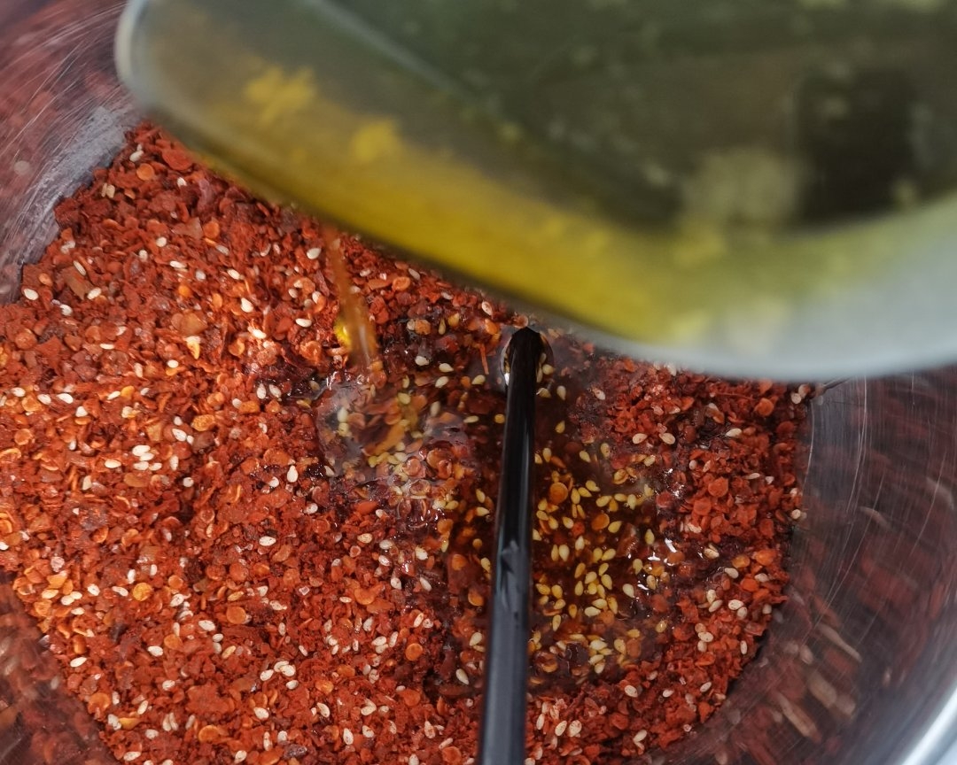 自制辣椒油的做法 步骤5