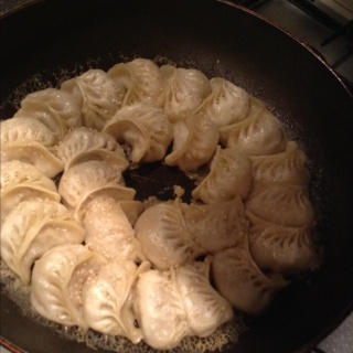 脆底煎饺