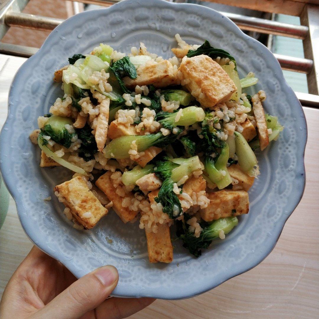 【健康三餐】香喷喷孜然鸡肉闷饭