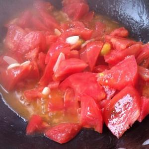 肉末茄汁面的做法 步骤2