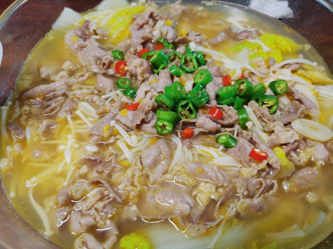 聚会大餐-酸汤肥牛 | 北鼎焖焗珐琅锅