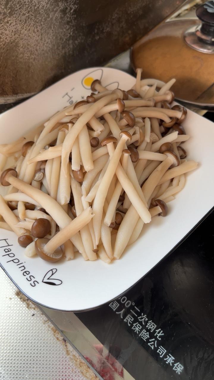 清炒蟹味菇的做法