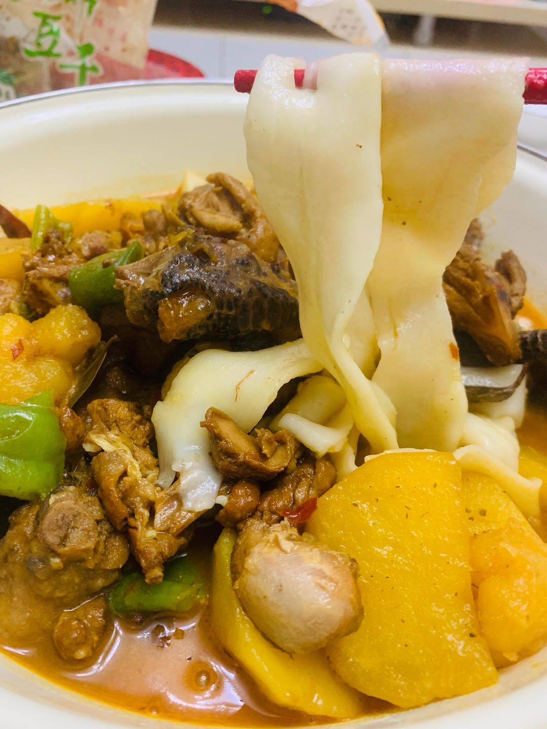 新疆特色大盘鸡（附加皮带面做法）