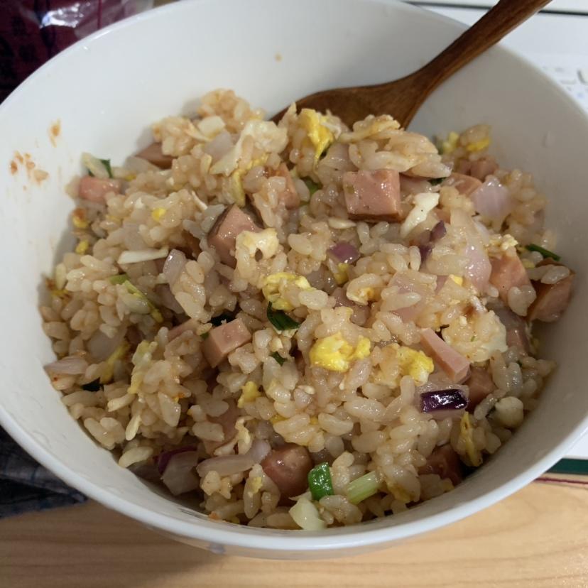老干妈炒饭-简单的一人食