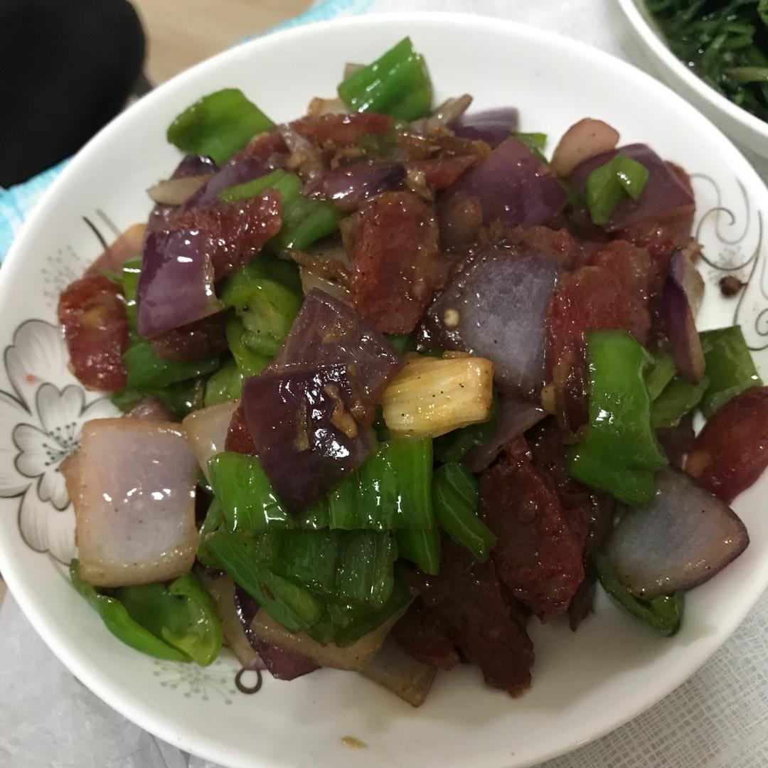 青椒炒香肠