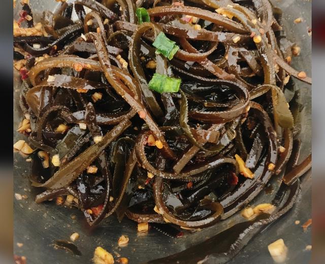 凉拌海带丝日常简单好吃(含干海带泡发办法)的做法