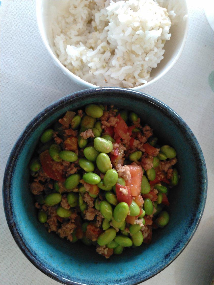 肉末番茄烧毛豆