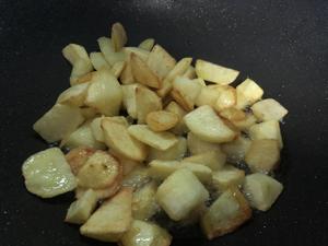 炸土豆块的做法 步骤7