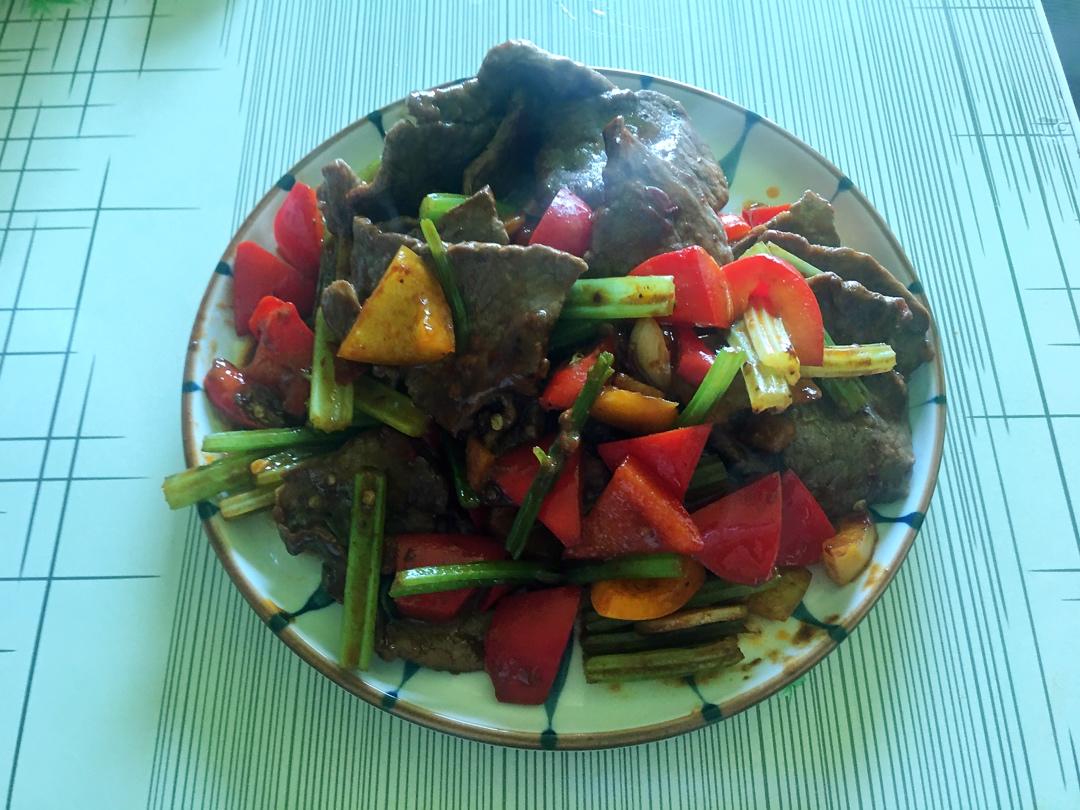双酱双椒炒牛肉