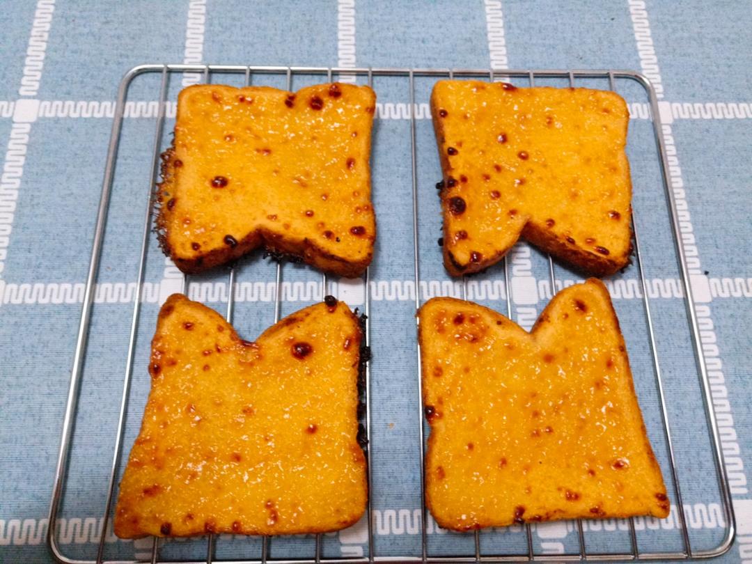 零失败快手岩烧乳酪(熔岩吐司)十分钟网红早餐，好吃哭