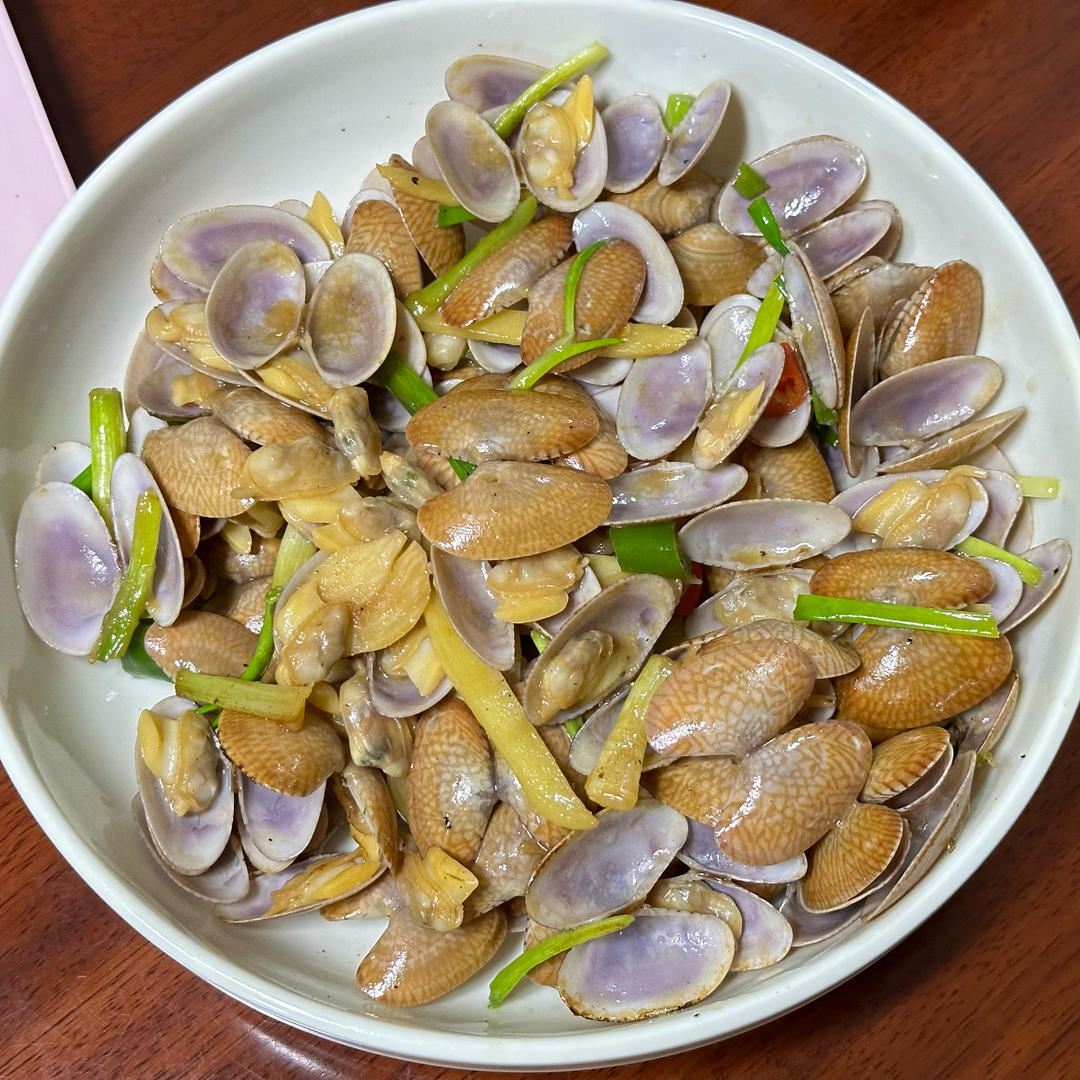 爆炒花甲（保留鲜味，不焯水的做法）