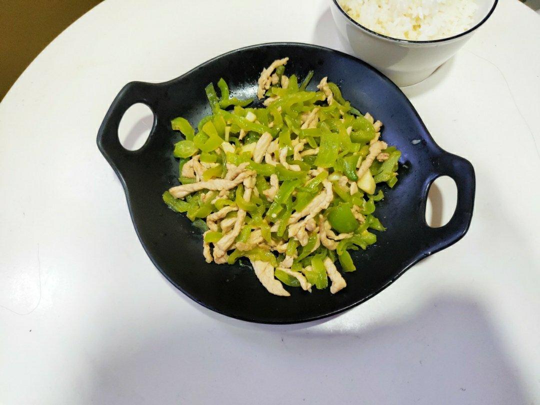 青椒肉丝--下饭快手菜
