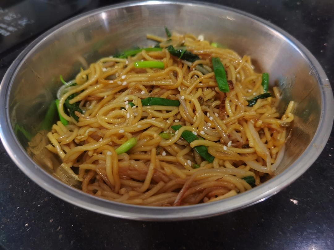 经典广式豉油皇炒面